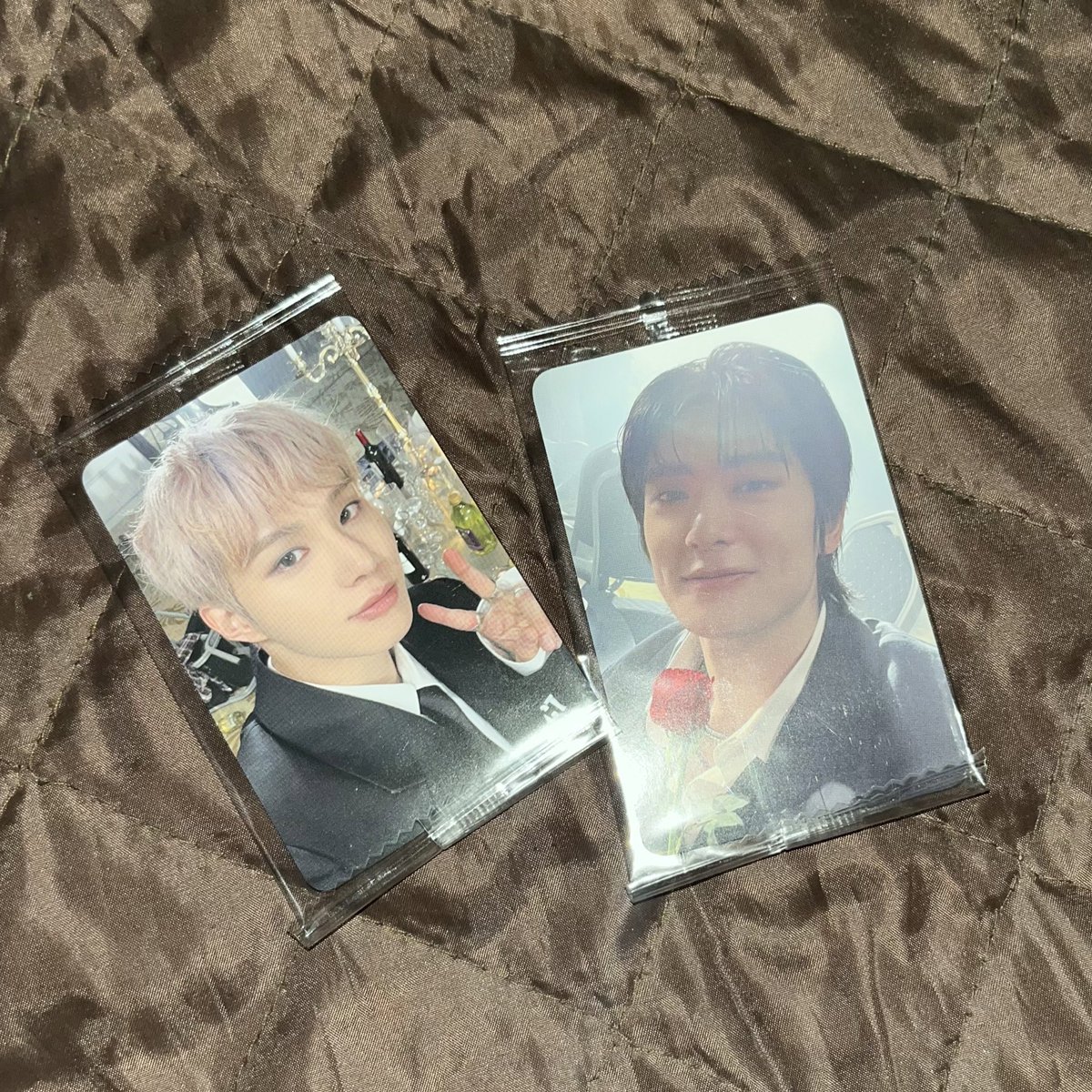 riekkart's tweet photo. ⁎ ˚ ˚ 💌 #rierchive ⪩ ♡ ⪨
aaa jaewoo ktown4u ld finally arrived 🥹 also pulled mark and jungwoo sa album 🥹
thank you @AHGABEBESHOP for the smooth transaction! 🤍
#AHGABEBEFeedbacks } https://t.co/wqG9mEFuZL