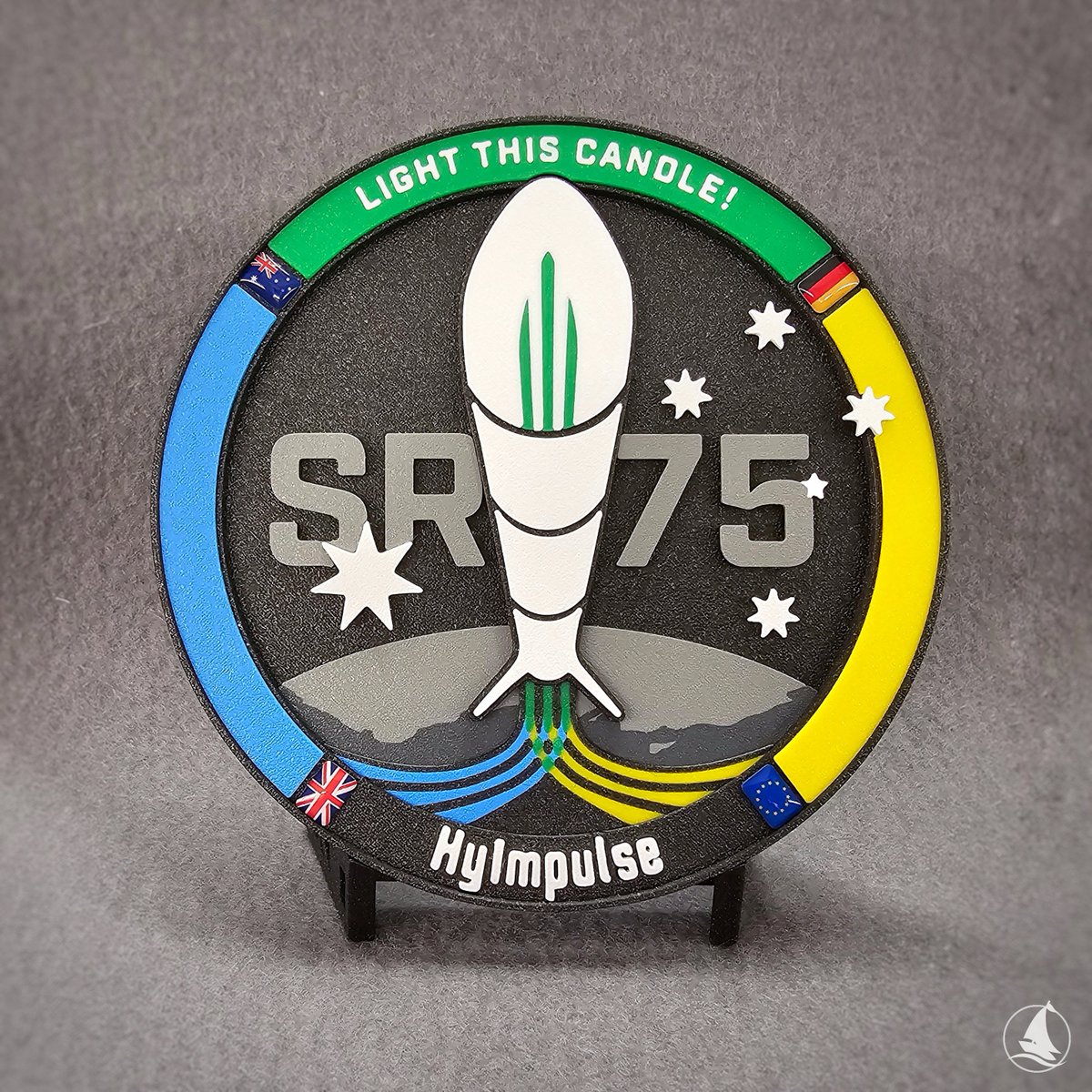schiffer_soft's tweet photo. 🇩🇪Today, I have something special.😎In collaboration with @HyImpulseTech, I'm proud to present the official 3D version of the #SR75 flight patch. 🚀What do you think?🥰
...
Order: https://t.co/5tMJYr1F4i
...
#HyImpulse #LightThisCandle #teamspace #3d_mission_patch #schiffer_soft https://t.co/YhM1OLx4AX
