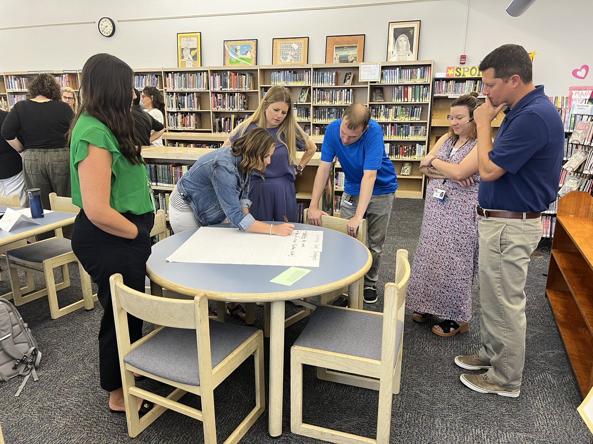 comet_life's tweet photo. Manor teachers are back and working hard! #creatingnewopportunities https://t.co/5rUMnZBnZO