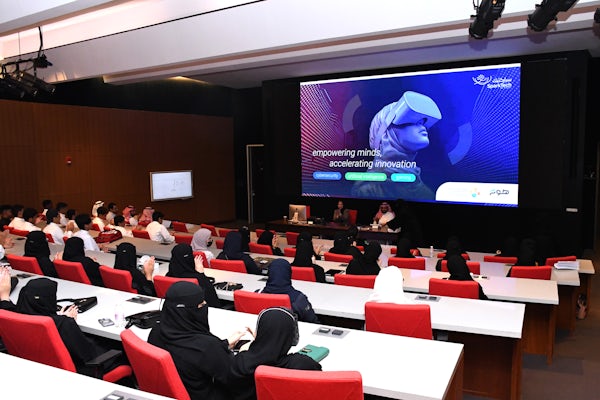 KAUST_News's tweet photo. #KAUST, in partnership with @AcademyHots, concluded the SparkTech Summer Camp. 100 local students, aged 17-18, dived into #cybersecurity, gaming and #AI. 
We're proud to support #SaudiVision2030 by empowering youth and accelerating innovation for the future. https://t.co/TCgPFc3Bgv