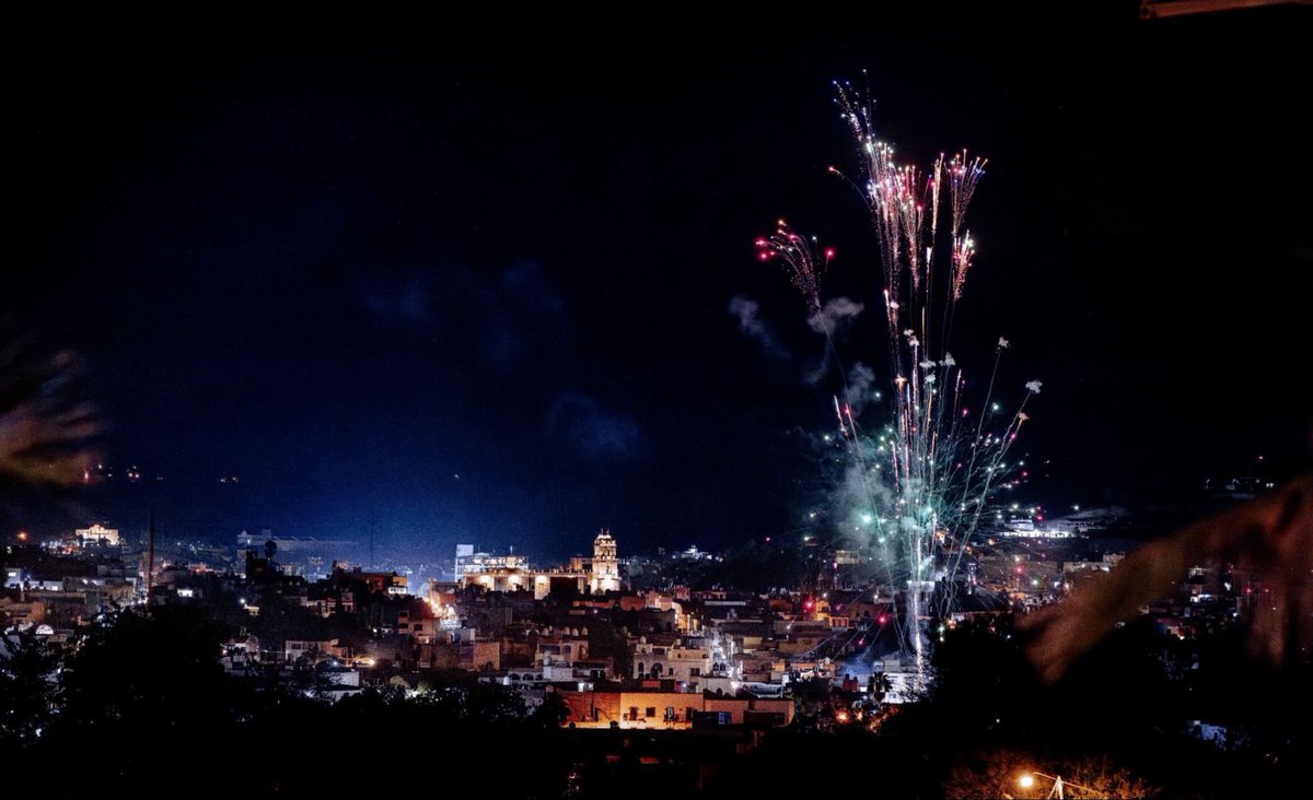 oscarinho84's tweet photo. Terminan las Fiestas de Nuestra Señora de la Asunción en Jalostotitlán (Fotos: Pedro Aram) #jalos #jalostotitlan https://t.co/CpJqqnWaBe