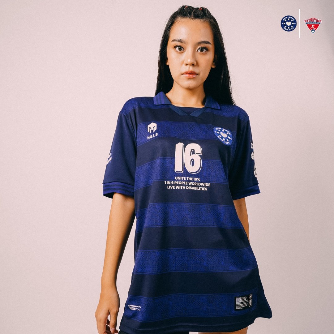 idextratime's tweet photo. Beli Jersey sekaligus berdonasi 🤗

Kami dari Extra Time Indonesia, mengajak kalian semua untuk bantu Bayu supaya dapat kaki palsu dengan beli jersey kolaborasi MILLS "New Hope New Life". 

Seluruh keuntungan akan disumbangkan untuk Bayu.

💰 Rp399.000 (Gratis Ongkir)
📦 Ready Stock: https://t.co/PTNsQXrZaj

Dapat jersey + donasi. 💙