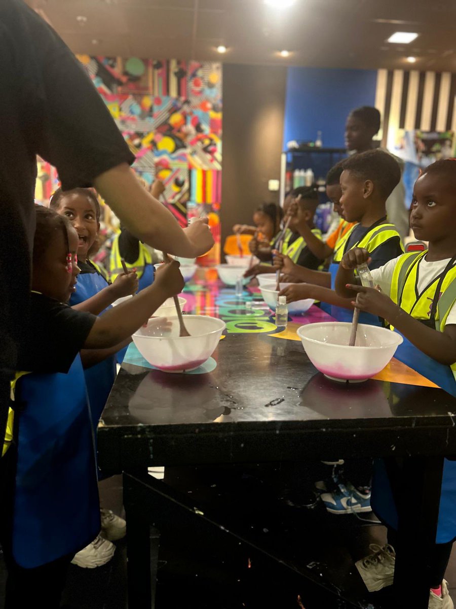 Jumpstarterstc's tweet photo. Slime and smiles all around @Akeem_Edwards https://t.co/KIwRjfCUKG