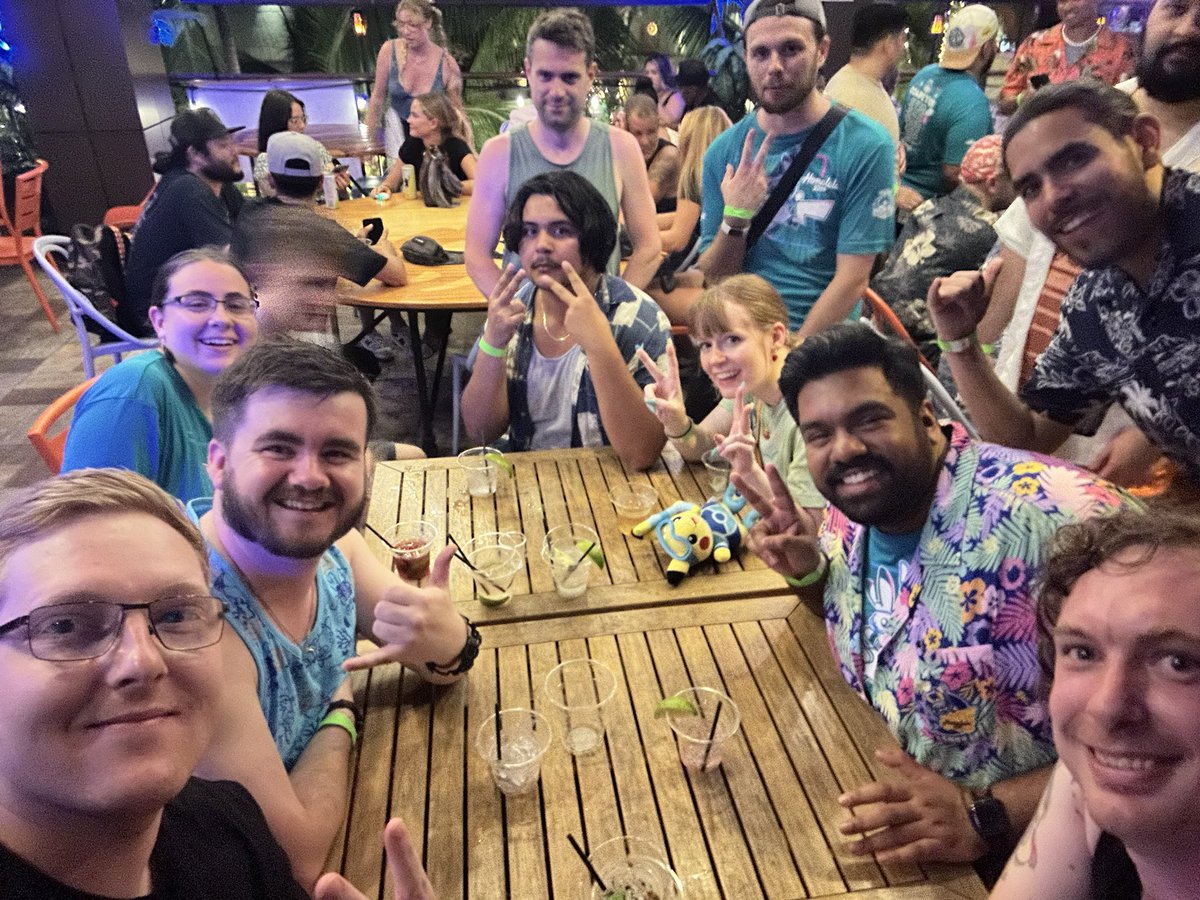 BlazeG1798's tweet photo. Finally home after finishing my first ever Pokemon World Championship experience. Huge thank you to @Mastodon_Swoles @ChocolateChum @aonoscorpion and the rest of the Brisbane lads 🙌🏻 Glad to have also met some of my VGC idols like @CybertronVGC, @MoxieBoosted and @JoeUX9 https://t.co/zHD39wJgjW