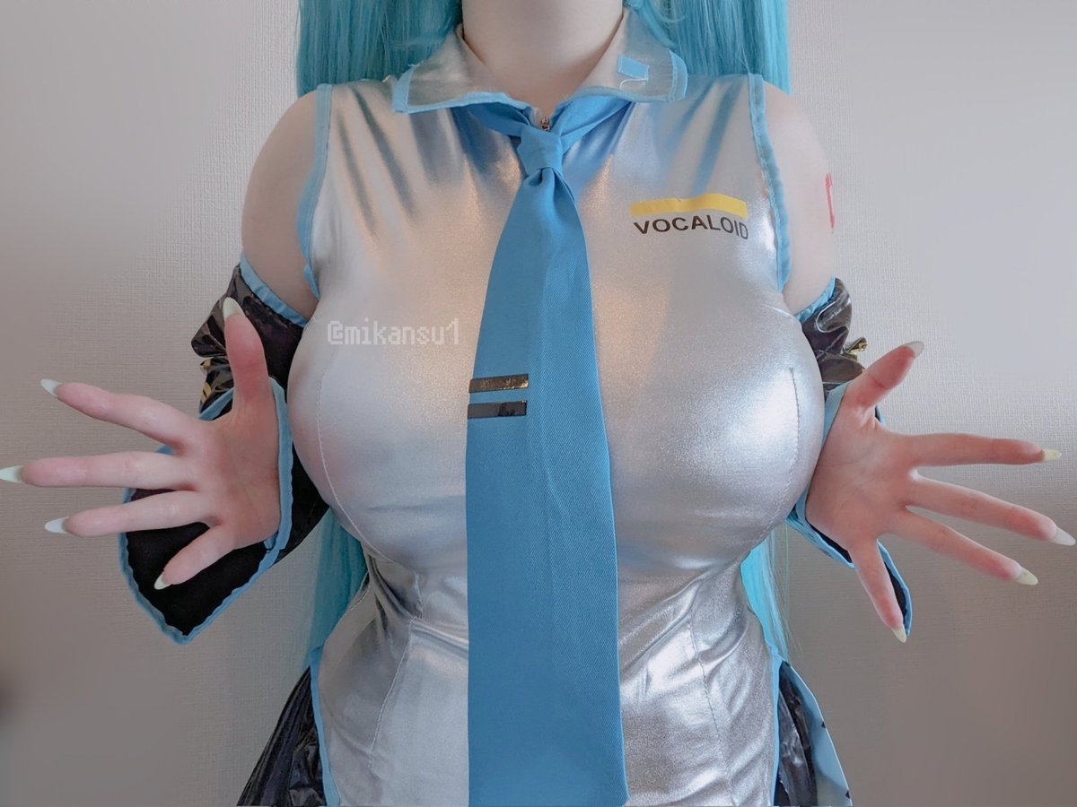 マスター好みにカスタムされたミク
https://t.co/OnROKLPRSy https://t.co/WbFbGiS9yO