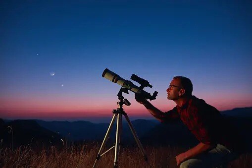 Badger Talks (@uwbadgertalks) on Twitter photo From nearby planets to distant galaxies, the universe is full of mysteries. Join Bob Aloisi on 8/24 at 8:30 PM for a Universe in the Park event at Roche-A-Cri State Park. See you there, rain or shine!
<a href="/WDNR/">Wisconsin DNR</a> <a href="/uwastro/">UW-Madison Astronomy</a> <a href="/UWSpacePlace/">UW Space Place</a>
For more information: hubs.li/Q02Llp7M0 From nearby planets to distant galaxies, the universe is full of mysteries. Join Bob Aloisi on 8/24 at 8:30 PM for a Universe in the Park event at Roche-A-Cri State Park. See you there, rain or shine!
<a href="/WDNR/">Wisconsin DNR</a> <a href="/uwastro/">UW-Madison Astronomy</a> <a href="/UWSpacePlace/">UW Space Place</a>
For more information: hubs.li/Q02Llp7M0