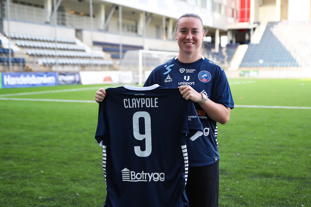 LinkopingFC's tweet photo. WELCOME to Linköping FC Aimee Claypole! 🏴󠁧󠁢󠁥󠁮󠁧󠁿⭐️

We have a new No.9 in town!

From Chelsea to Linköping on loan for the rest of the season 👇

https://t.co/I7FSkmz0AR https://t.co/vkbFRdoUjX