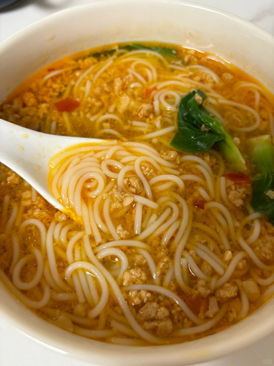 本日の夜食🤤
