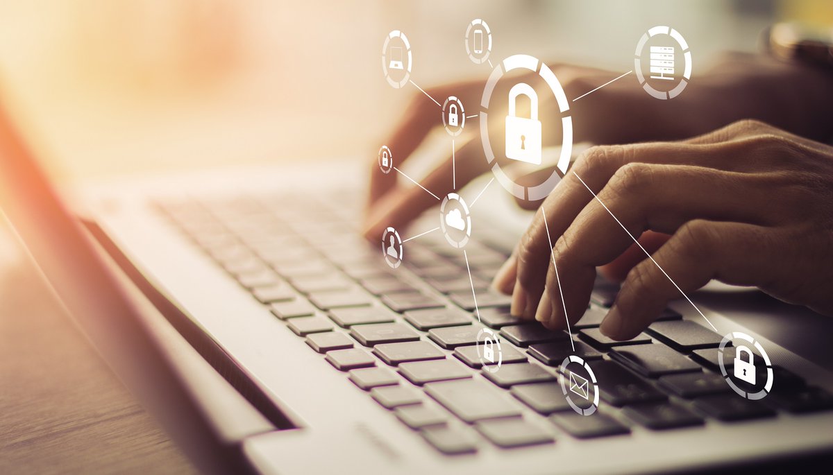 Wir bieten am 10.10.24 einen 4-stündigen Präsenzworkshop in Kelsterbach zu einem brandaktuellen Thema an: „#KünstlicheIntelligenz und #Datenschutz: Chancen, Herausforderungen und Lösungsansätze bei der Anwendung von Large Language Models“. Interessiert?➡️ bit.ly/3yBokTn