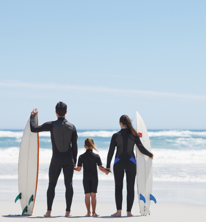¿La emoción de atrapar tu primera ola? 🌊😎Las playas de Fuerteventura ofrecen el escenario perfecto para vivir aventuras inolvidables en familia🌞✨

Pregunta en recepción por alquiler de equipación e instructores profesionales 🌞✨
