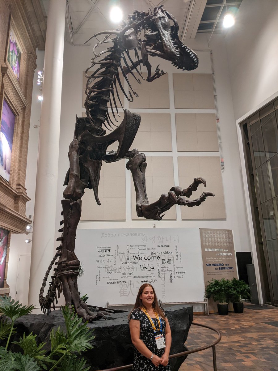 NoaYisel's tweet image. And there is always time for a #NightatTheMuseum to spend time with our @ACSPHYSDivision fellows. #ACSFall2024 @DenverMuseumNS