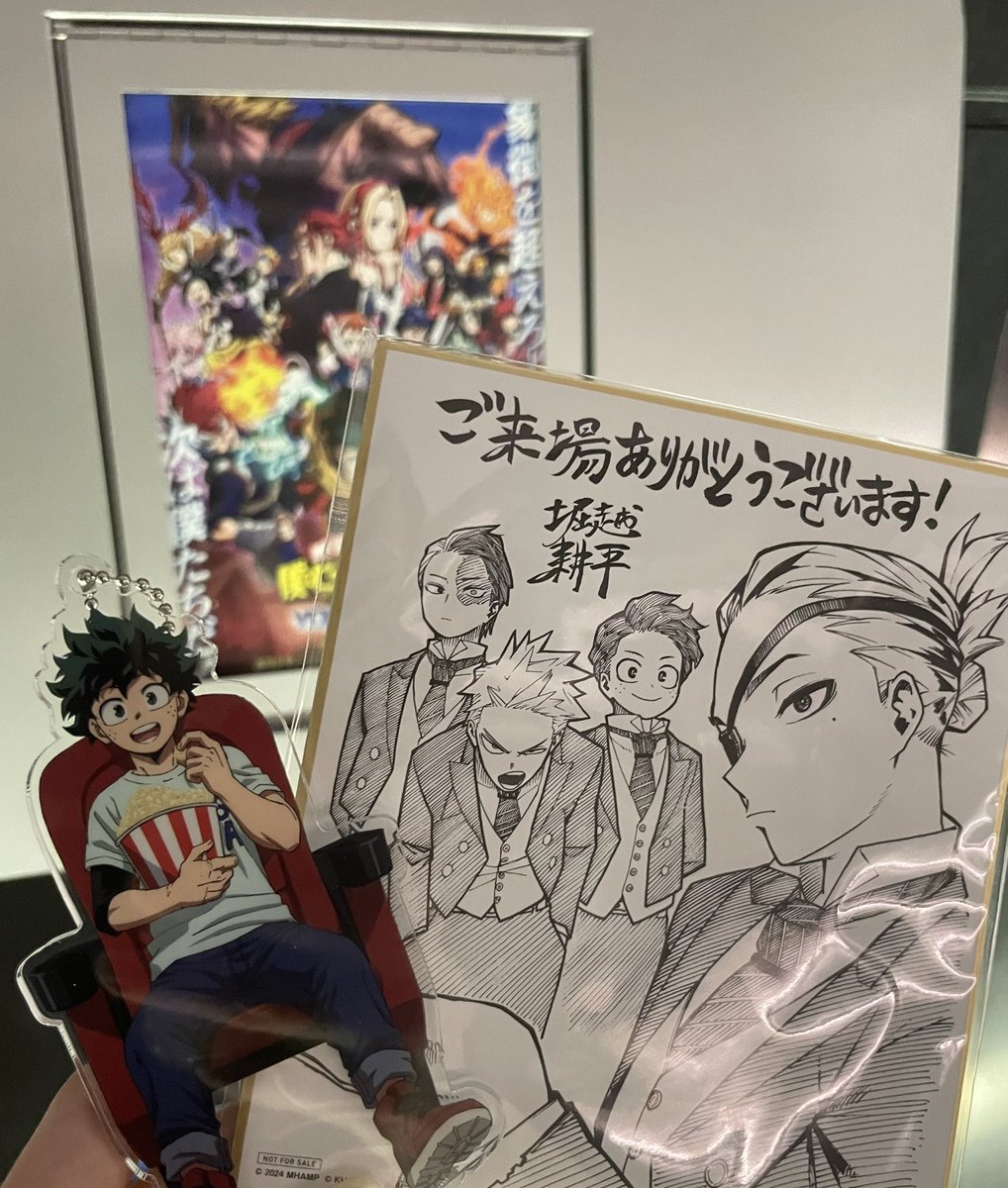 snn7nns's tweet photo. 最近はありがたい事に推し活忙しい〜
劇場版ヒロアカ２回目は出久くんと一緒に❣️
色紙の特典目当てでまた行ってきたんだけど、人生初のMX4Dめっちゃ楽しかった！！ https://t.co/tJTFbf92jt