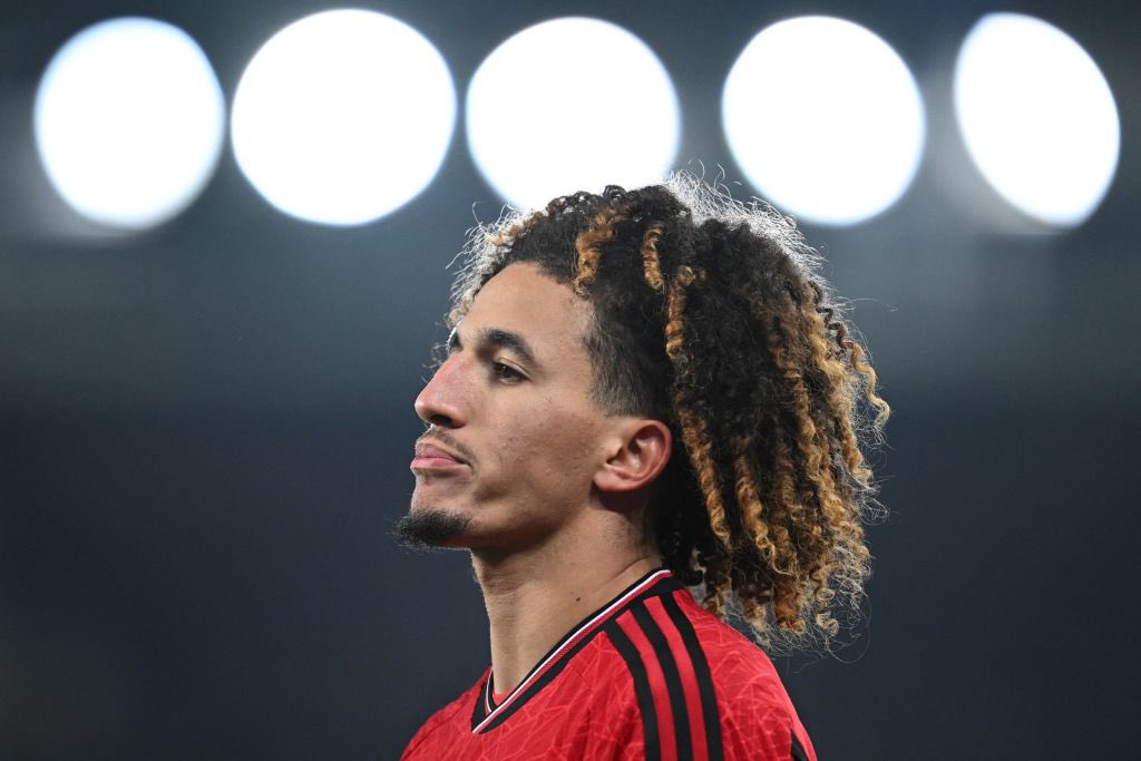 FabrizioRomano's tweet photo. 🟣🇹🇳 Burnley are interested in loan with mandatory buy clause for Hannibal Mejbri, talks have started.

Not close/agreed yet as terms of the deal are not the ones expected but Burnley have reached out to #MUFC and player side. https://t.co/9vTiMaz8h1