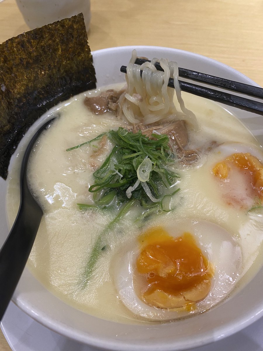 karmaflake's tweet photo. Menu favorit di seirock❤️‍🔥 https://t.co/Vyqi6Ahjvu