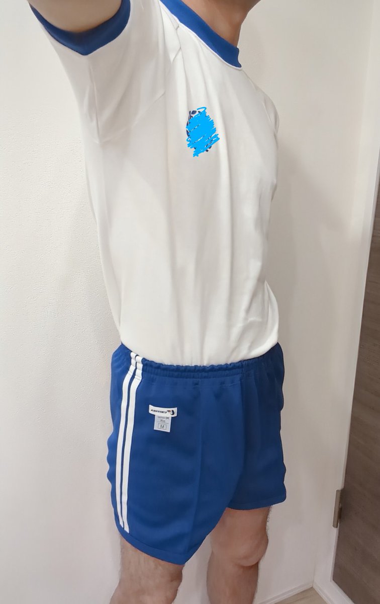 anagoooooo's tweet photo. このタイプの体操服が一��好きです🥰 https://t.co/HLt2t5Aify