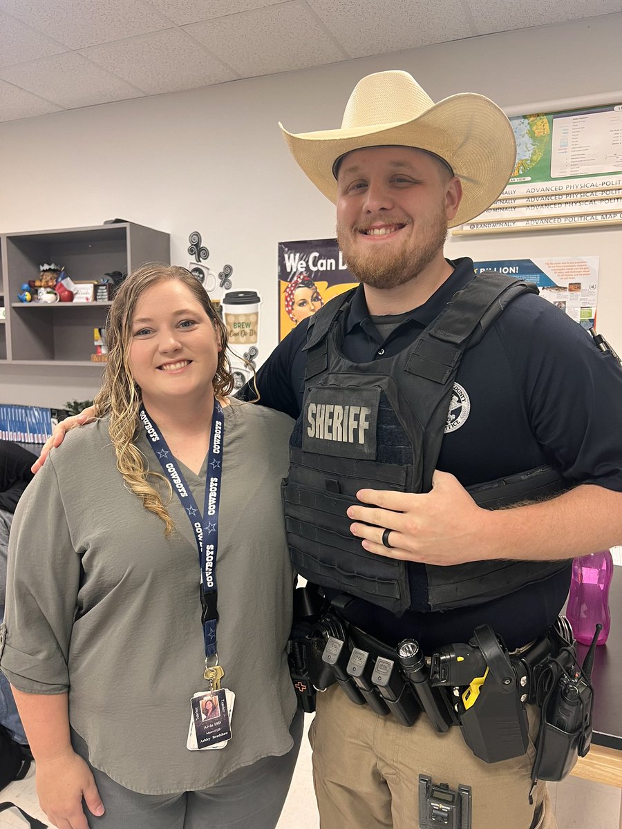 MHS_SSTeam's tweet photo. Great things are happening: Sheriff Bradshaw stopped by to assist with SB 30 for W. Geo and Mr. Guitierrez dressed as “Bam Bam” for Neolithic Revolution. 
#hokahey #socialstudies #ManvelHS https://t.co/9jvOhd734K