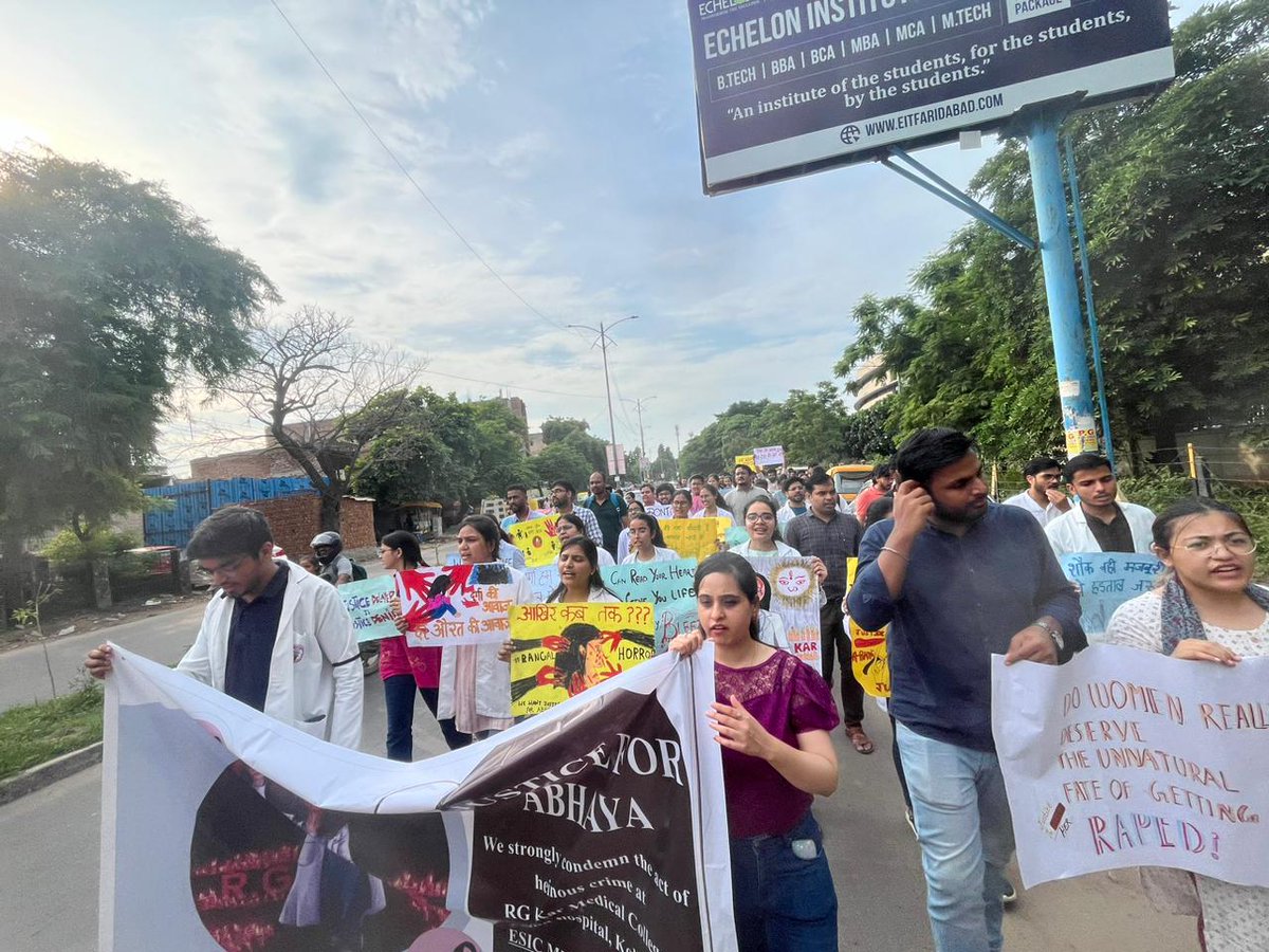 Jitendr85562182's tweet photo. Dear 🇮🇳,

kind reminder to not forget #KolkataDoctor #JusticeForMoumita!

Try everything that this will never happen again' 
#JusticeForDoctor #JusticeForRGKar https://t.co/Jz2lHTQ1KV