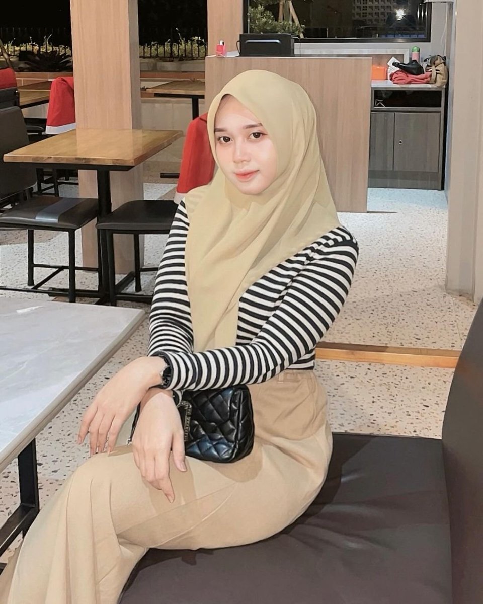 tegallds's tweet photo. Hay aku masih ready slot buat hari ini ya yuk yg mau isi slot langsung DM/WA ya beb:+6282285426994
#openbotegal 
#botegal 
#availtegal 
#tegalBo 
#expotegal https://t.co/Rvz3q8R8c9