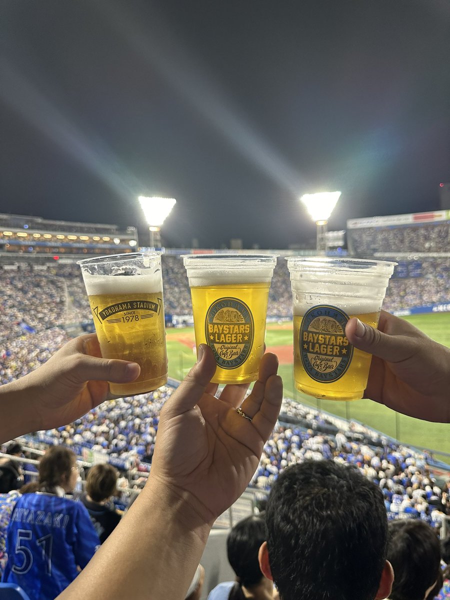 幸せな1日でした。

ギタリストのキョーさんもすっかり横浜ファンになったのではないかと思います。