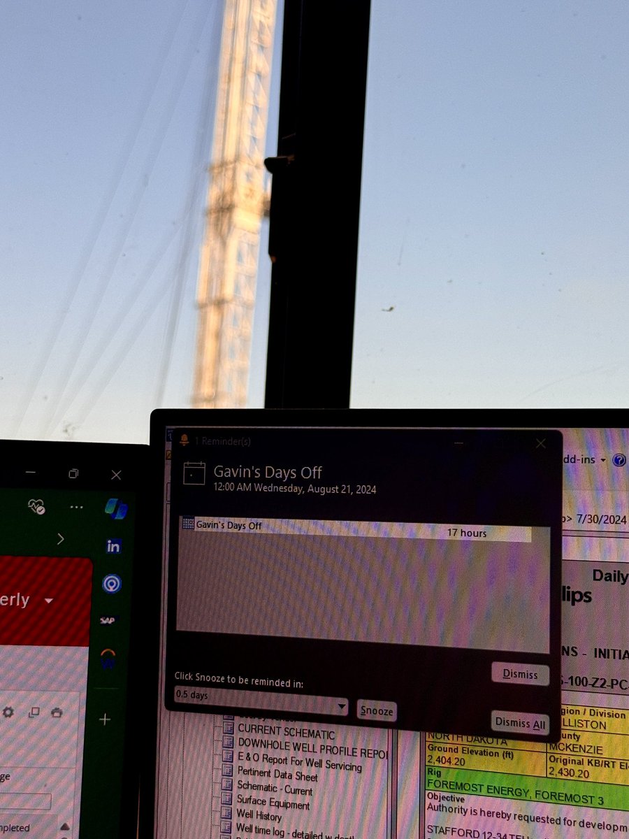 conservativeoil's tweet photo. Ahhh T minus 17 hours to days off! #OFS #companyman #oilfield #workoverrig https://t.co/cWg6cXAhvx