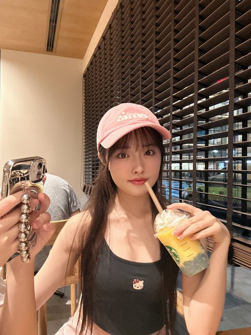 りりのTwitter画像22