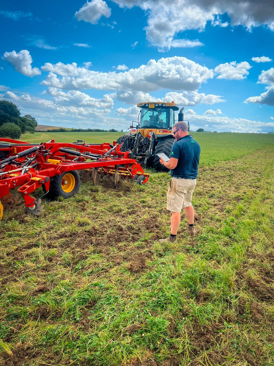 Demonstrating a Vaderstad TD400 Demo using e-control. 

This uses the iPad to optimise the top down whilst it moves. Controlling each element in real time individually. 

 #VaderstadTD400 #eControl #iPadFarming #PrecisionAg #AgTech #AgriculturalMachinery