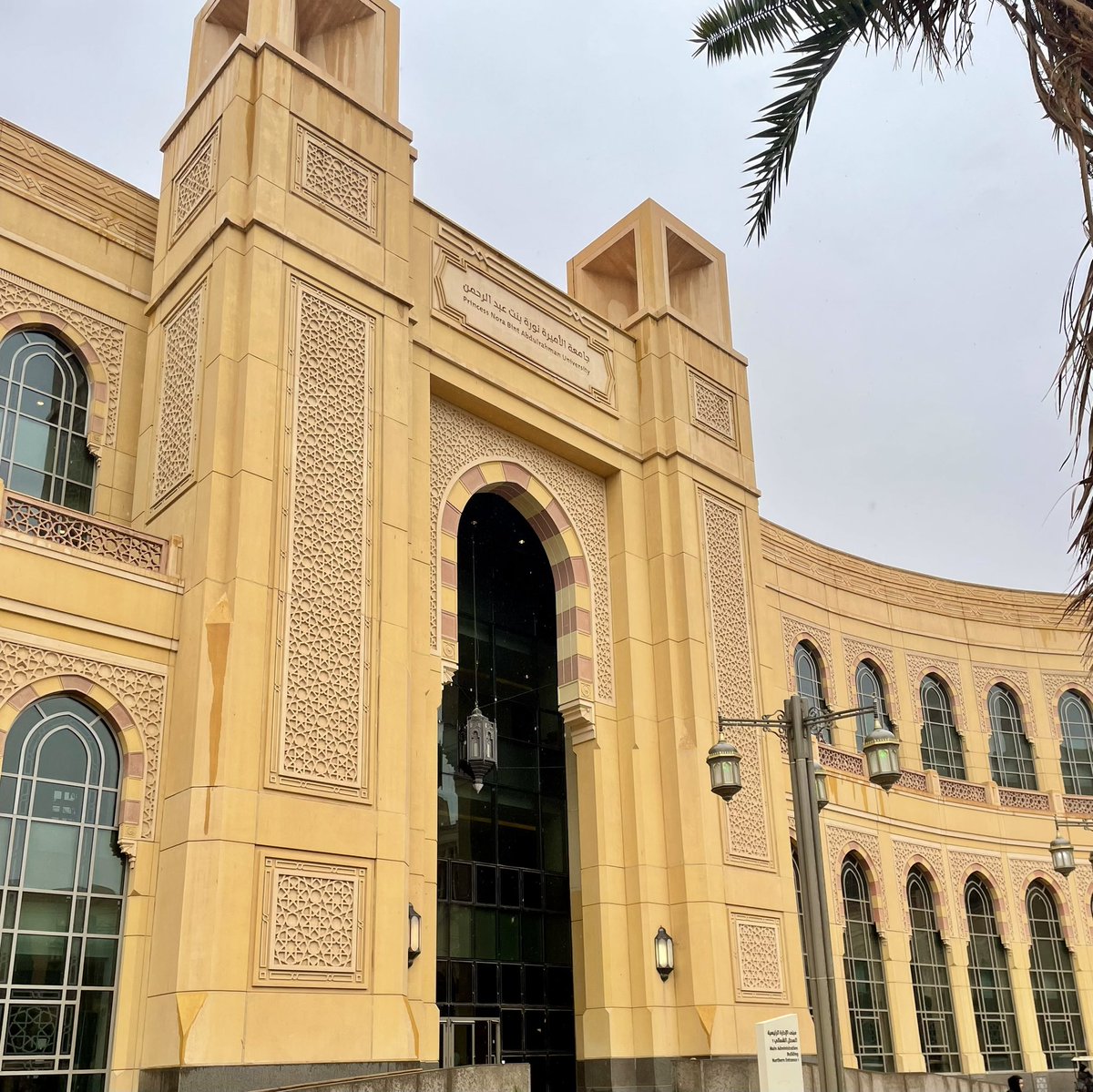 اخر سنة جامعية ⏳

(شارفت النهايات)

اللهم يامن اعنت النفس اول دربها وفقها عند نهاية الخطوات🤍