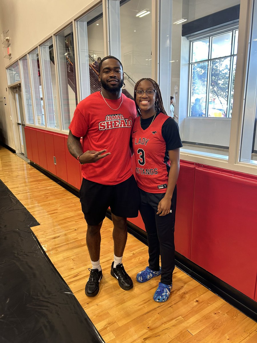 I enjoyed celebrating <a href="/Thejshead/">Jamal shead</a> as he continues his basketball journey at the pro level. <a href="/Raptors/">Toronto Raptors</a> <a href="/ManorGirlsHoops/">Manor HS Girls Basketball</a> <a href="/ManorHoops/">Manor Mens Basketball</a> <a href="/Manor_Sports/">Manor ISD Athletics</a> #jamalsheadday #manorathletics #manorballer