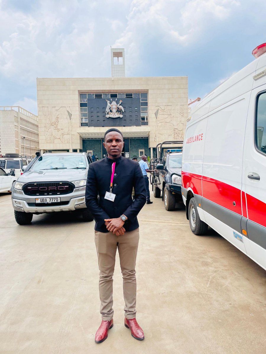 Welcomechrispus's tweet image. As Star Swahili @SSLC49 , today we visited the Parliament of Uganda and Presented the MOU of  the 2023 Kiswahili Bill to have a National Kiswahili council in Uganda , we discussed our impact on championing for Kiswahili following Agenda 2063 @_AfricanUnion