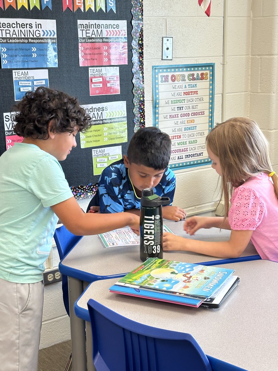 RLVillageSchool's tweet photo. Mrs. Nurnberg's students are having a blast getting to know their classmates. They are playing a would you rather game and are making new friends. It is going to be a great year!
#116Pride #villagevikings116 #WeAreRL https://t.co/rxQq3czGaN