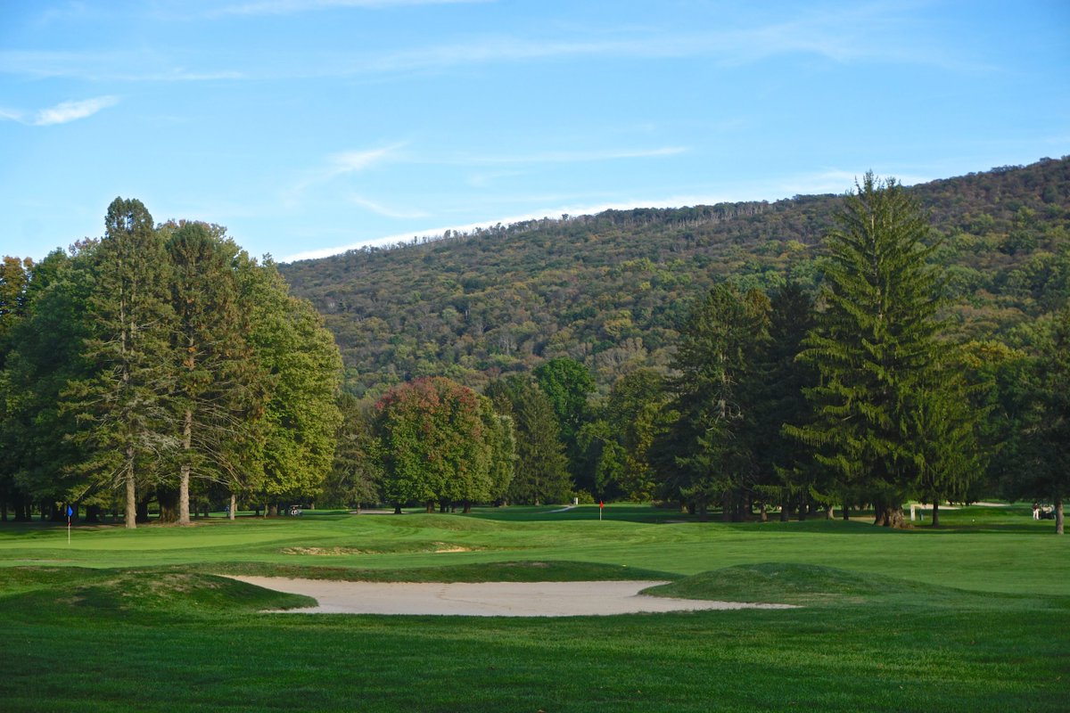 Late summer and early fall can be a difficult time to dial in fertilization applications properly. Over-fertilization can be just as detrimental to turf recovery as under-fertilization. Here are a few simple steps to balance your fertility programs: i.mtr.cool/edpqvmtgwy