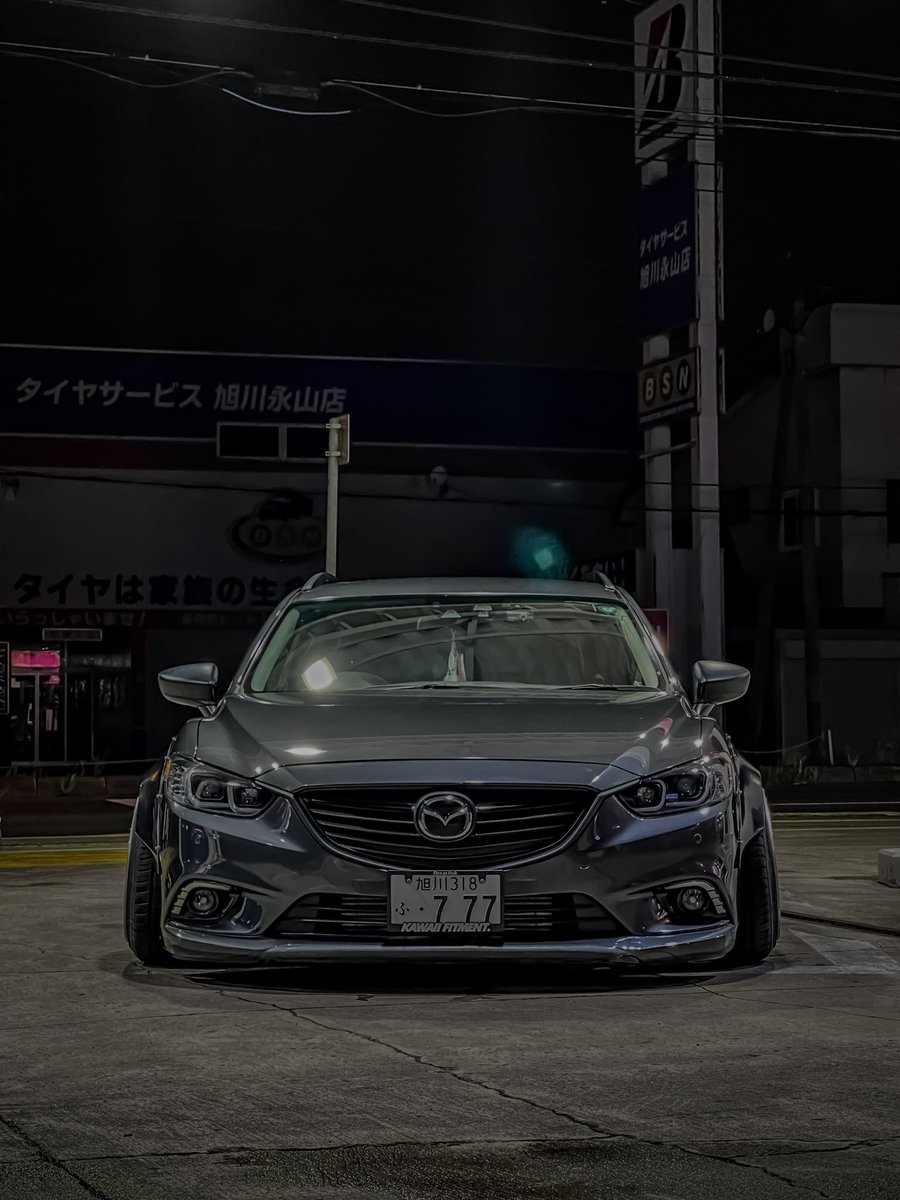 yuuki_kanamari8's tweet photo. 進化!
#MAZDA #MAZDAATENZA #MAZDAATENZAWAGON #326POWER #チャクリキダンパー #車高調 #生脚 #ヤバKING #ヤバKINGGHOST #battleworks #オーバーフェンダー #ワイドボディー https://t.co/GKDZLB02oY