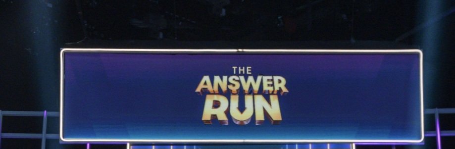 TwellyWatcher's tweet image. Has anyone watched the new daytime quiz show on BBC One? I've only heard of it. It's called The Answer Run and hosted by Jason Manford. It airs every weekday from 4:30pm. 

Could be quite good. A new TV quiz is exactly what we needed.

Anyone seen episode 1? 😉
 
#TheAnswerRun