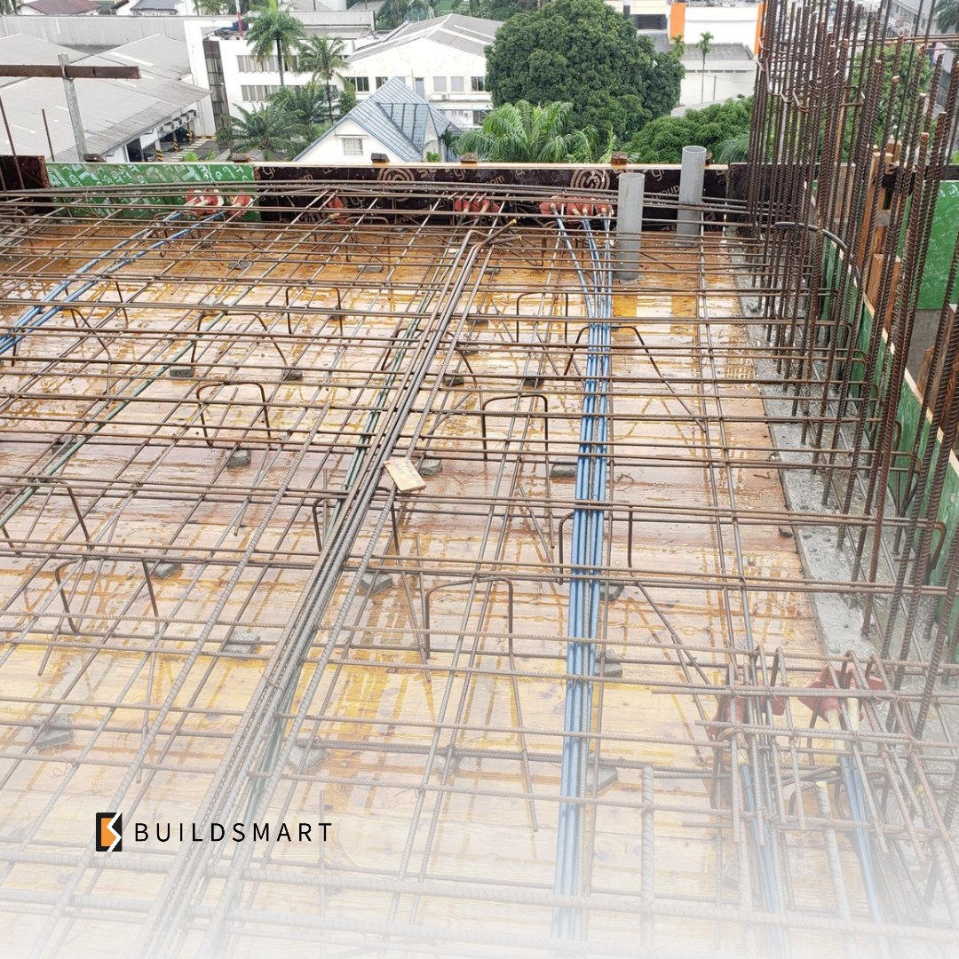 BUILDSMART237's tweet photo. This not only makes the building incredibly durable but also allows us to use less material, contributing to a more sustainable construction process.

We are proud to showcase this cutting-edge technology in action in this exceptional structure in the heart of Douala ! https://t.co/HGOBeMvyRF