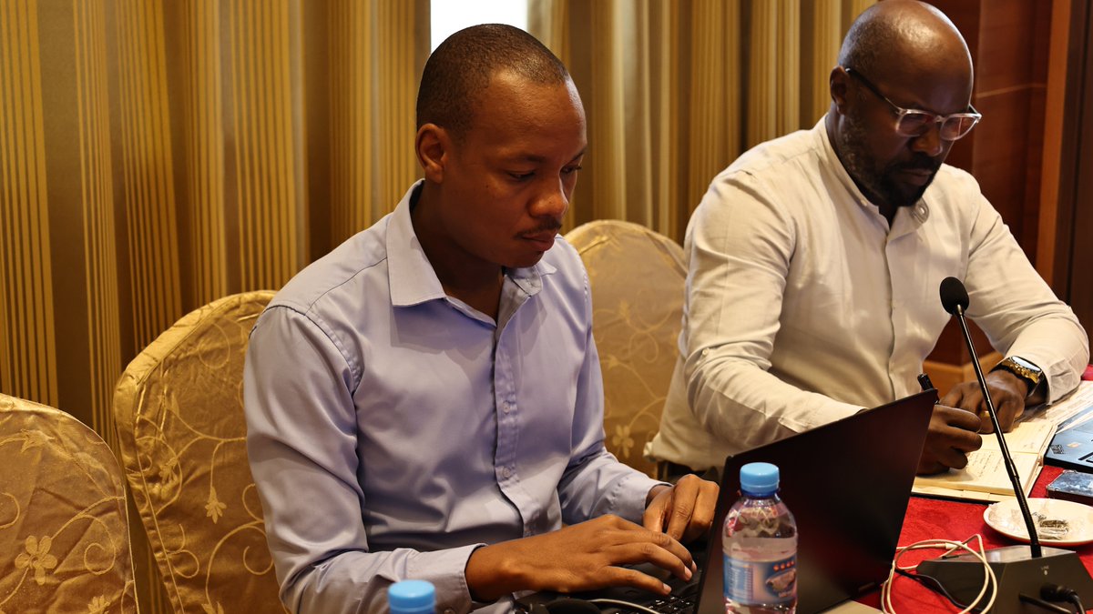 UNDPMozambique's tweet photo. ‼️In the National Training on Post-Disaster Needs Assessment the discussion focuses on how disasters affect the #economy & #society . Highlighting the importance of appropriate methodologies to assess changes in production & #humanimpacts, including #psychosocial aspects & #GBV. https://t.co/V3w5HbmS9g