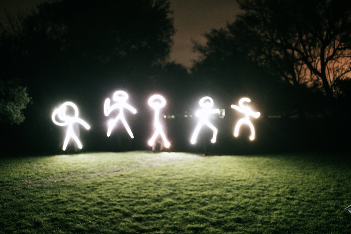 _Ribbt's tweet photo. adjunto fotitos long exposure que tomó mi buen amigo Renzo del ultimo campamento porque me hacen feliz https://t.co/Yxxbfx3qTh