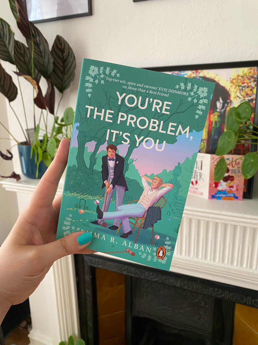 cris_caserini's tweet photo. The greatest book proof to come back to after my holiday! Thank you so much @EllieeHud 💕💕 https://t.co/noGNg8A5yg
