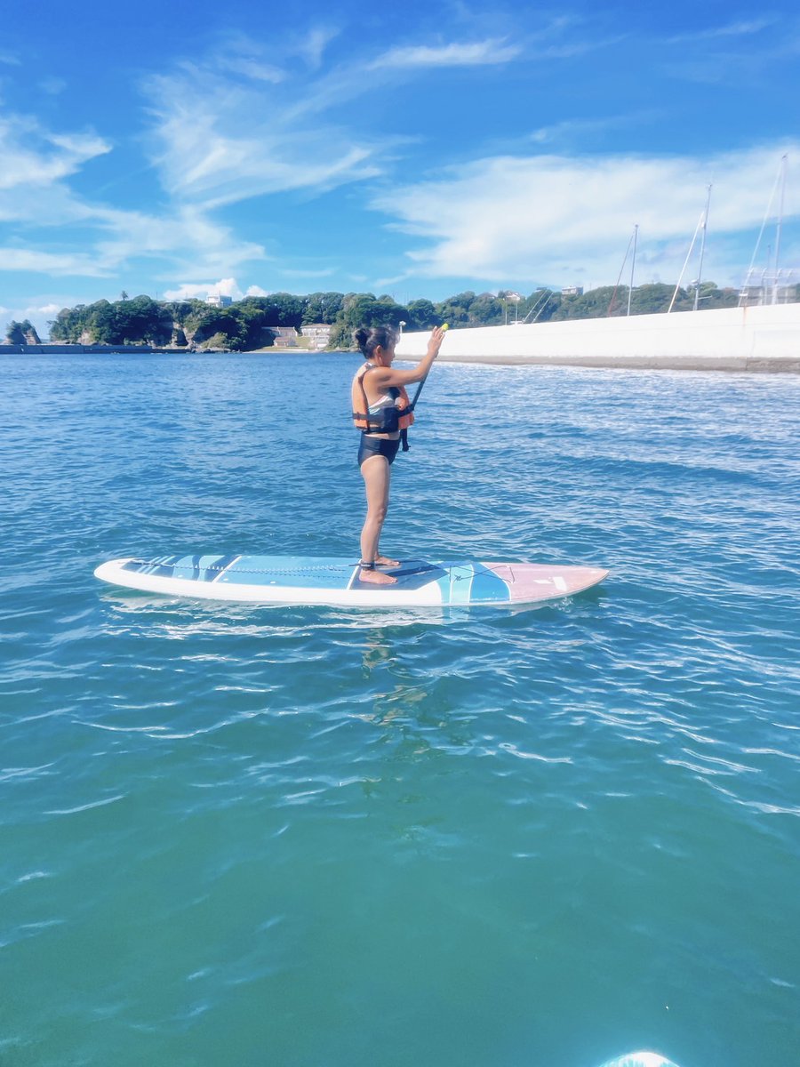1leonleon's tweet photo. 息抜きにキタ

初サップ🔰
立てた!!
漕げた!!

#三浦半島
#夏休み
#子供は浜辺待機 
#親の時間 https://t.co/n8mEBDADMl