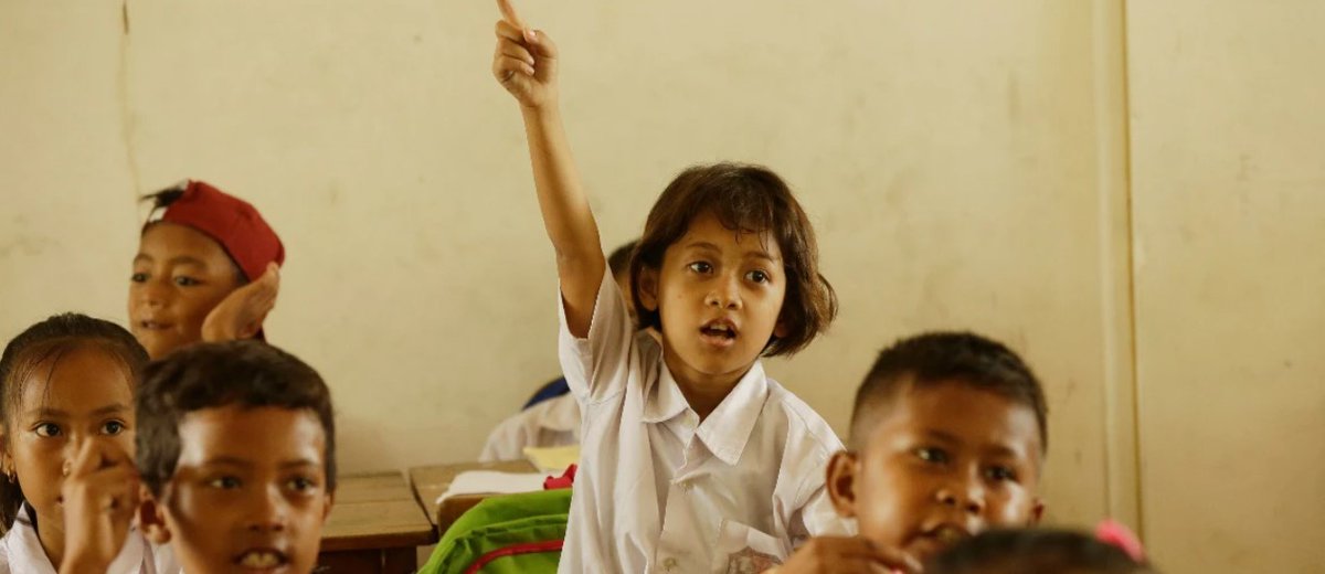 World Bank Education (@wbg_education) on Twitter photo 🏫The path to effective school grants may not always be smooth, but with a clear vision, careful planning, transparency and accountability, we can maximize the impact of these valuable resources
Insights by <a href="/jdbaron/">Juan D. Baron</a> & Jessica Lee: wrld.bg/sYCt50SGCrF
#FundEducation 🏫The path to effective school grants may not always be smooth, but with a clear vision, careful planning, transparency and accountability, we can maximize the impact of these valuable resources
Insights by <a href="/jdbaron/">Juan D. Baron</a> & Jessica Lee: wrld.bg/sYCt50SGCrF
#FundEducation