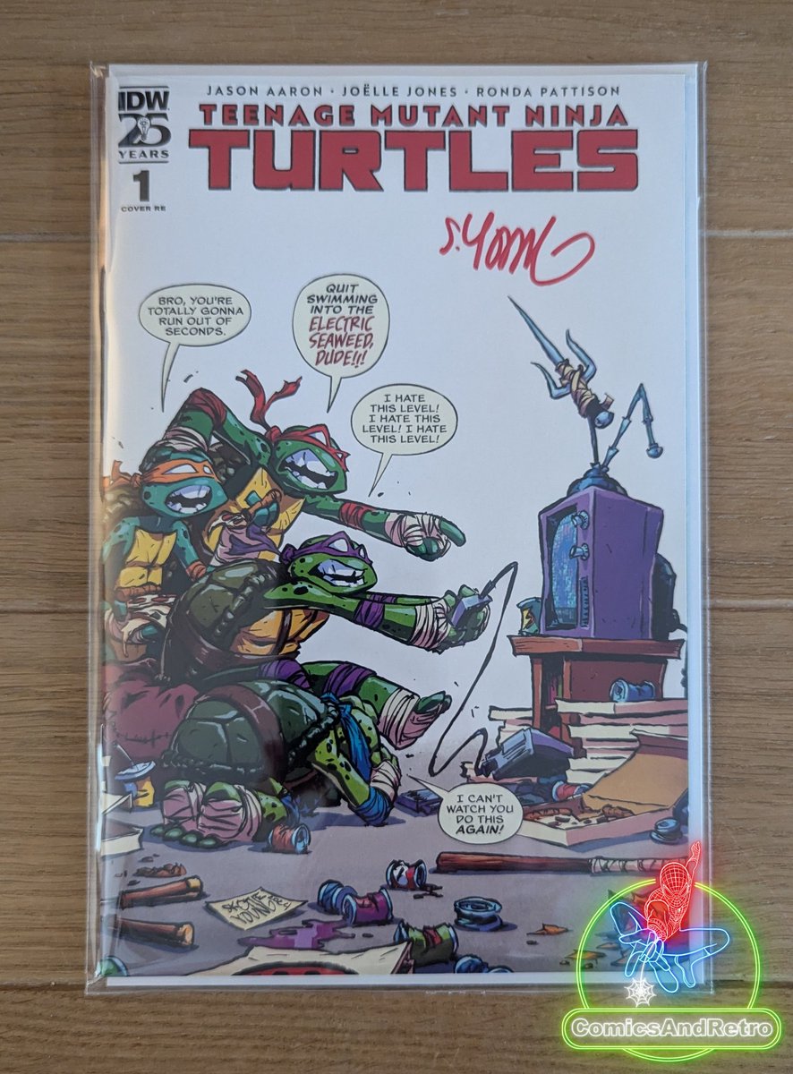 RETROBUNGATV's tweet photo. Had to pick up this @skottieyoung #comic direct from his website 

I'm a massive #tmnt fan and them playing #retrogames is the perfect cover! 

#skottieyoung #skottieyoungart #skottieyoungvariant #skottieyoungcomics #tmntcomic #comiccollecting #comicbooks #comicvariants https://t.co/WA58lJNQa6