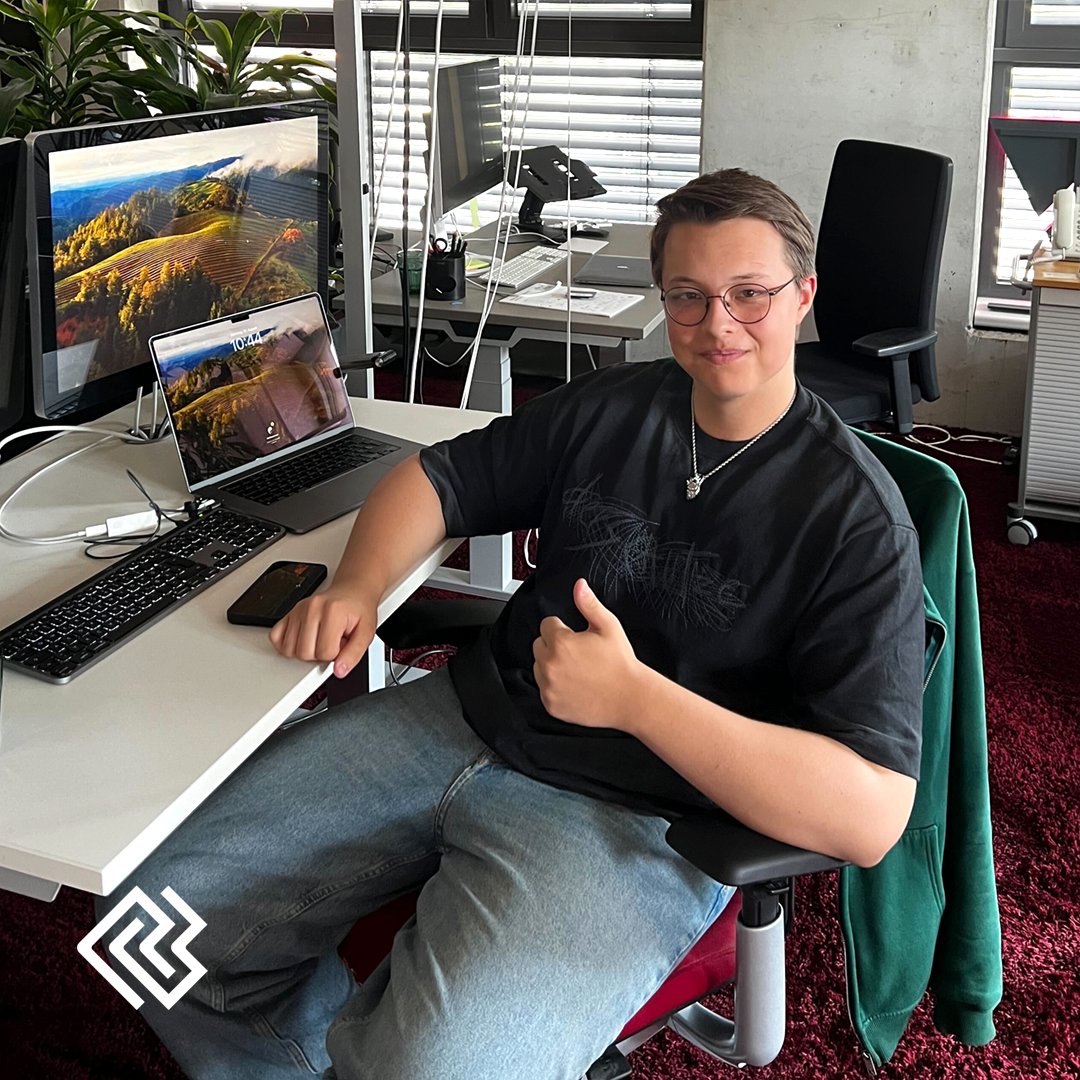 KRANKIKOM tweet media