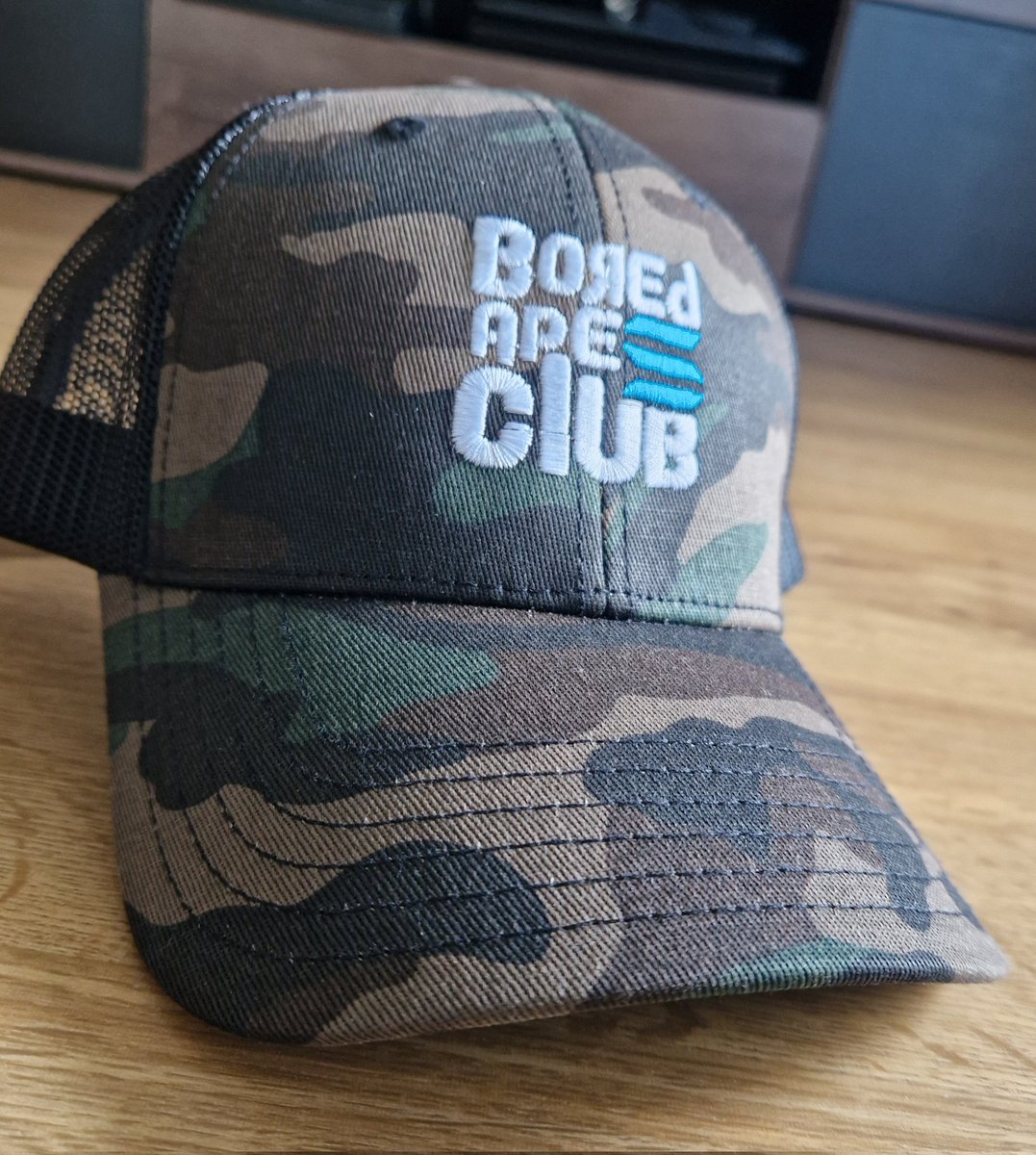 Brotomtom's tweet image. Best merch out there from @BoredApeSolClub #merchstore managed by @TTIACADEMY 

Join #BASC and visit the best community out there 🤩🥳
discord.com/invite/bascdao
