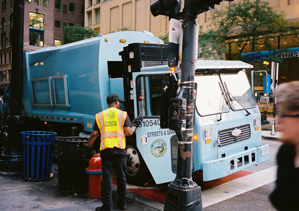 gantisdant's tweet image. i love chicago (blue edition)