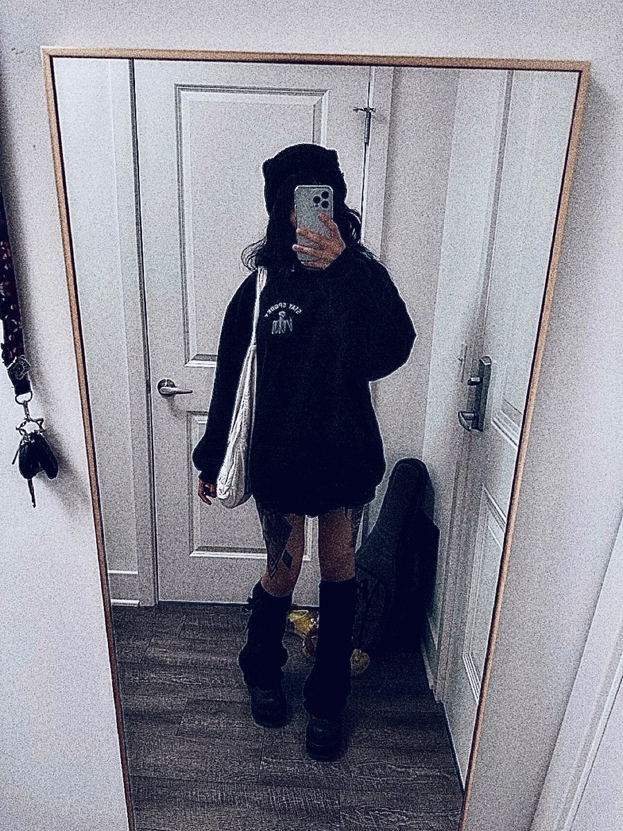 The spider is finally up this morning. Let’s see what’s in store for her today, who knows? With the day being so young.

Hopefully she doesn’t get into too much trouble now.