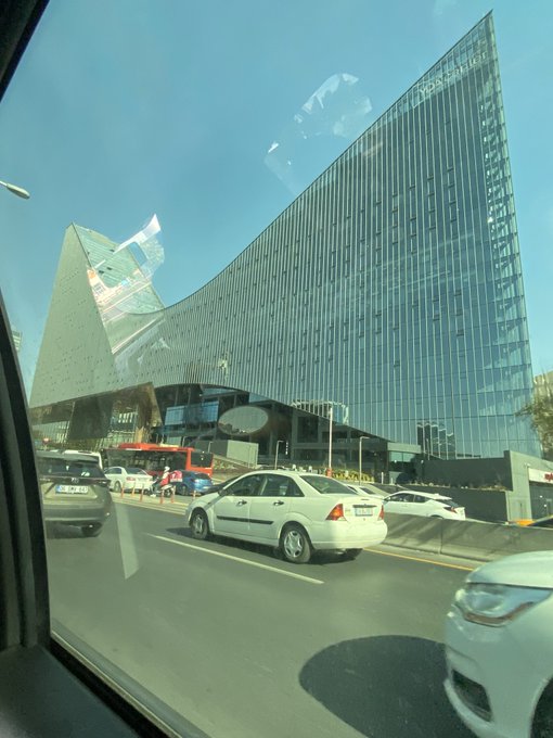 bu binayı g&ouml;rd&uuml;m https://t.co/RPbKt8IVeY<a href="/tag/yeniprofilresmi"class="tags"><span>#yeniprofilresmi</span></a>