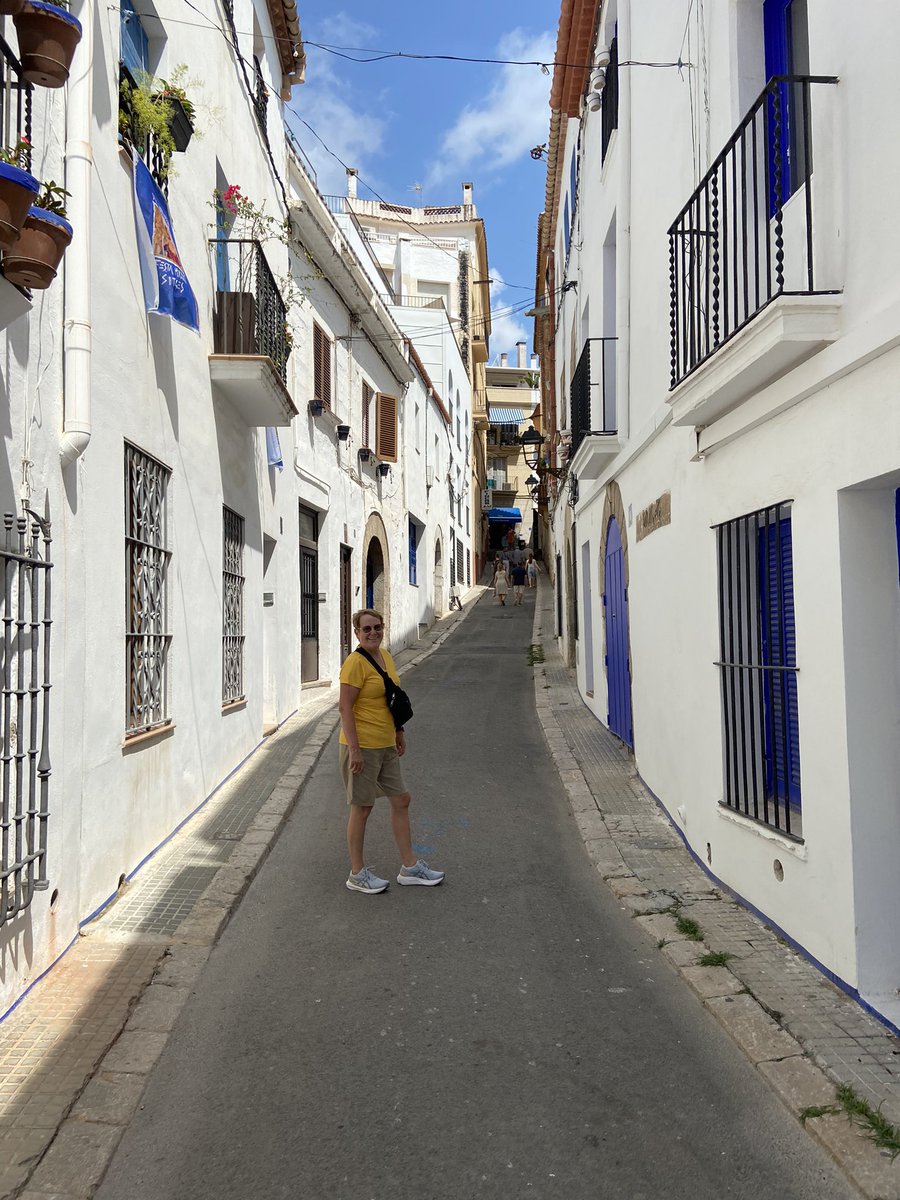 Been in Spain for a week now. @acekonig wedding was a great start. Spent time in Girona, Santa Susanna, Sitges and now València. One could easily get used to this lifestyle.