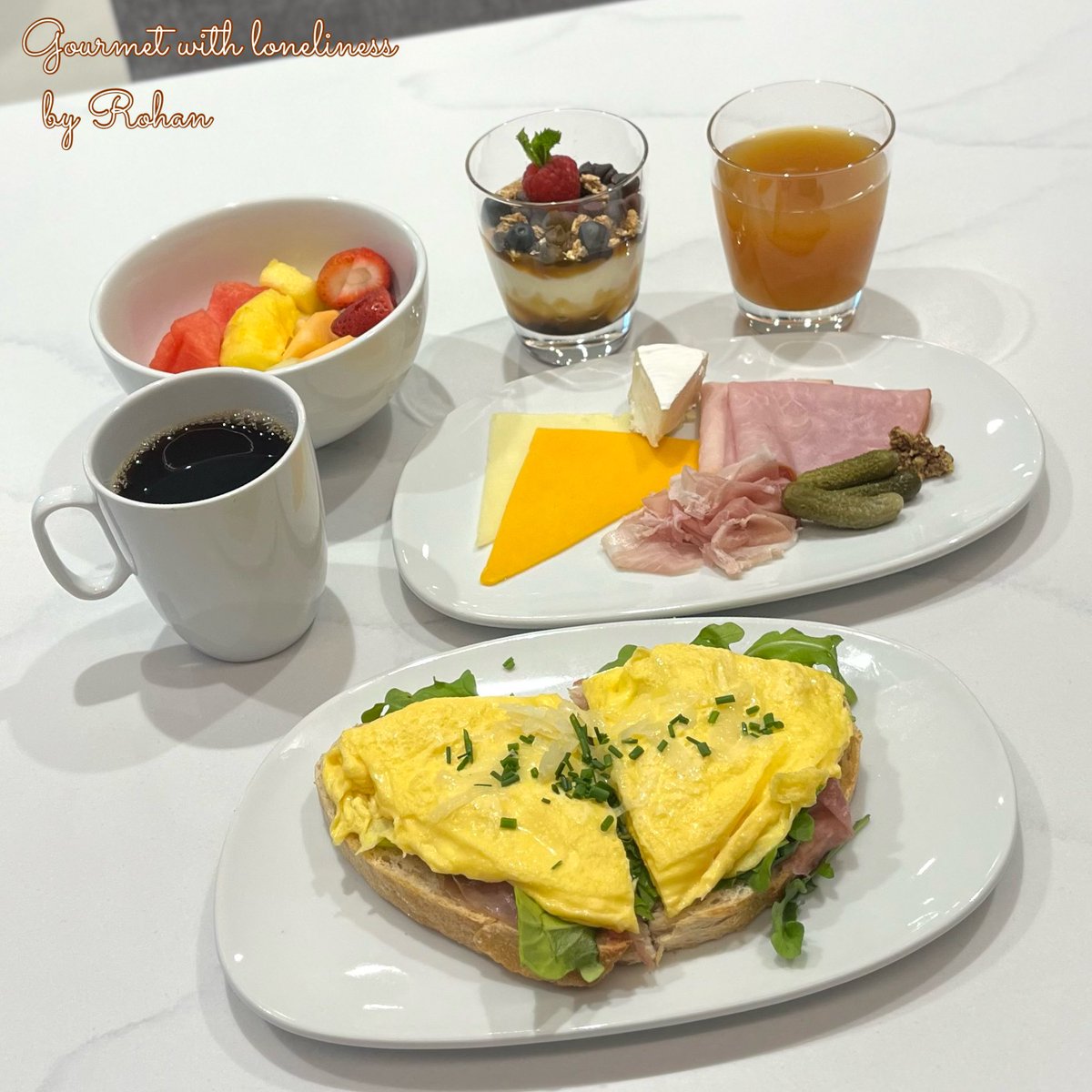 kitanjp's tweet photo. 孤独にグルメ（San Rafael）朝ごはんはホテルのバイキング。玉子料理が予想より大きくお腹いっぱいに。デザートっぽいヨーグルトもカロリー高めっぽいねw いと旨し。
#朝ごはん #achotelsanrafael #ackitchen #sanrafaelcalifornia https://t.co/HT9qXrk5dM
