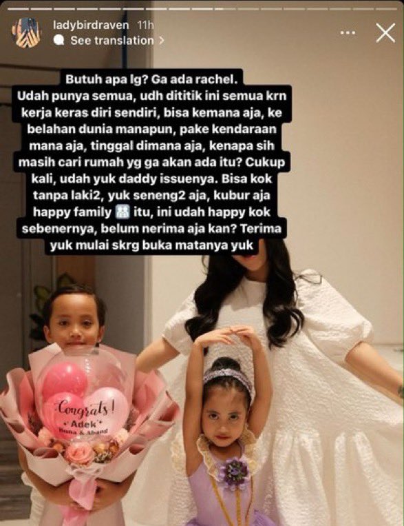 baymaxsad's tweet photo. not her fans but, AIRMATA GUEEE LOLOS GT AJA GRGR POSTAN INIII FUCEKKK. bunaaa lo deserve happy sih. puas2in bahagianya dl. pelan2 dulu aja yuk bun. sesek bgt bacanya, daddy issues tuh sakit bgt buat anak perempuan. kuat2 ya bun, lets got the deep rest bun. istirahat buna 🥹🫵🏻 https://t.co/Td7KrfLyo8