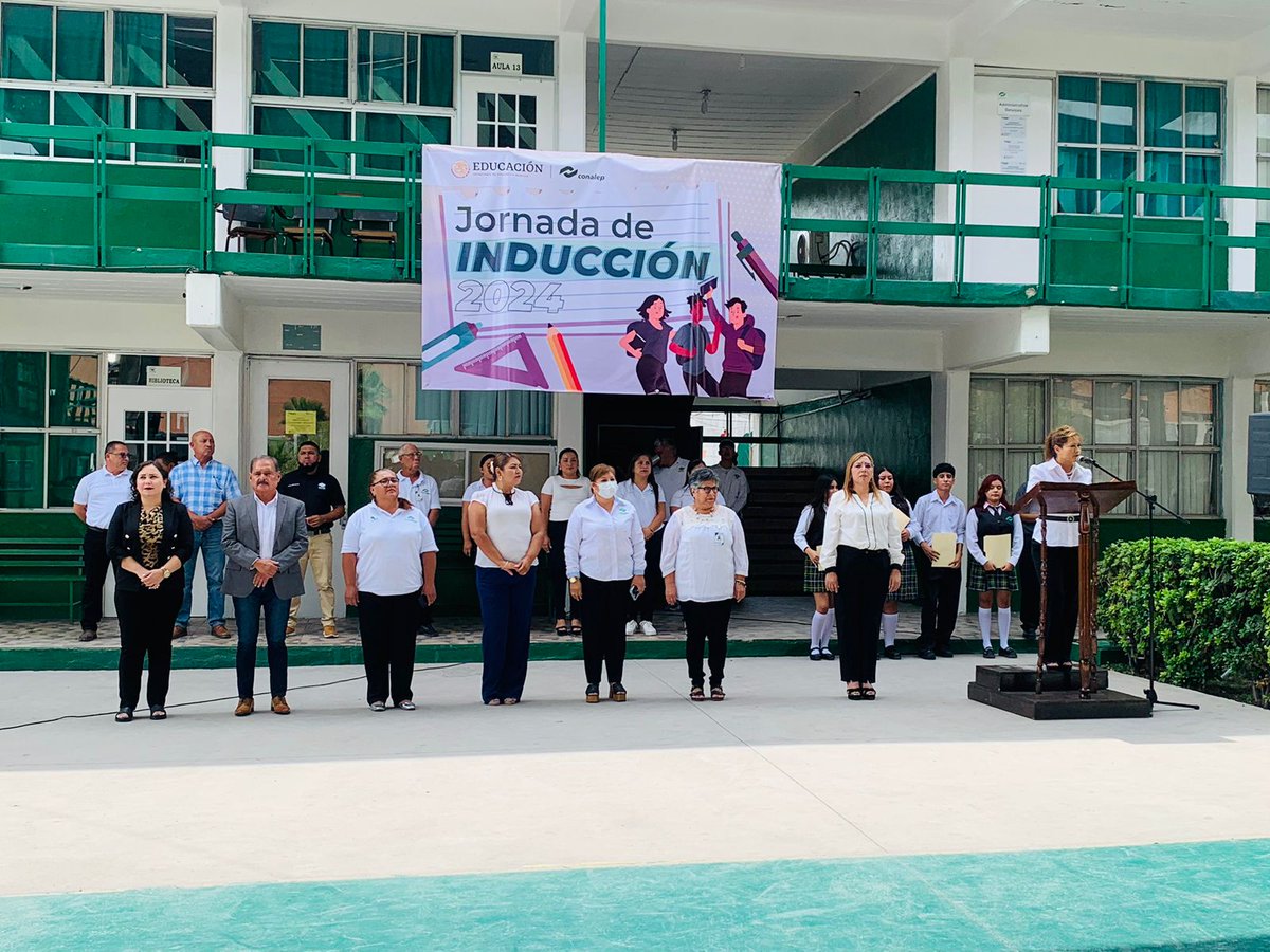 Conalep_Mva's tweet photo. 📣CONALEP MONCLOVA EN MOVIMIENTO🦅

¡Bienvenidos! 
✅Jornada de inducción y reforzamiento 2024 para alumnos de 1, 3 y 5 Semestre de Conalep Monclova. 📚⭐️🙏🏻

#conalepmonclova
#OrgullosamenteCONALEP https://t.co/lYbrfO3Anz
