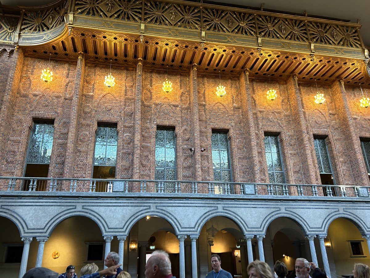 terrynikkel's tweet photo. Inside Stockholm city hall—this room is where the annual Nobel Prize banquet is held. https://t.co/dGKstquwJ9